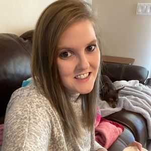 Meet your Posher, Breanna